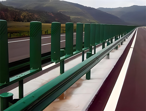 宜昌三波护栏板在高速公路的应用